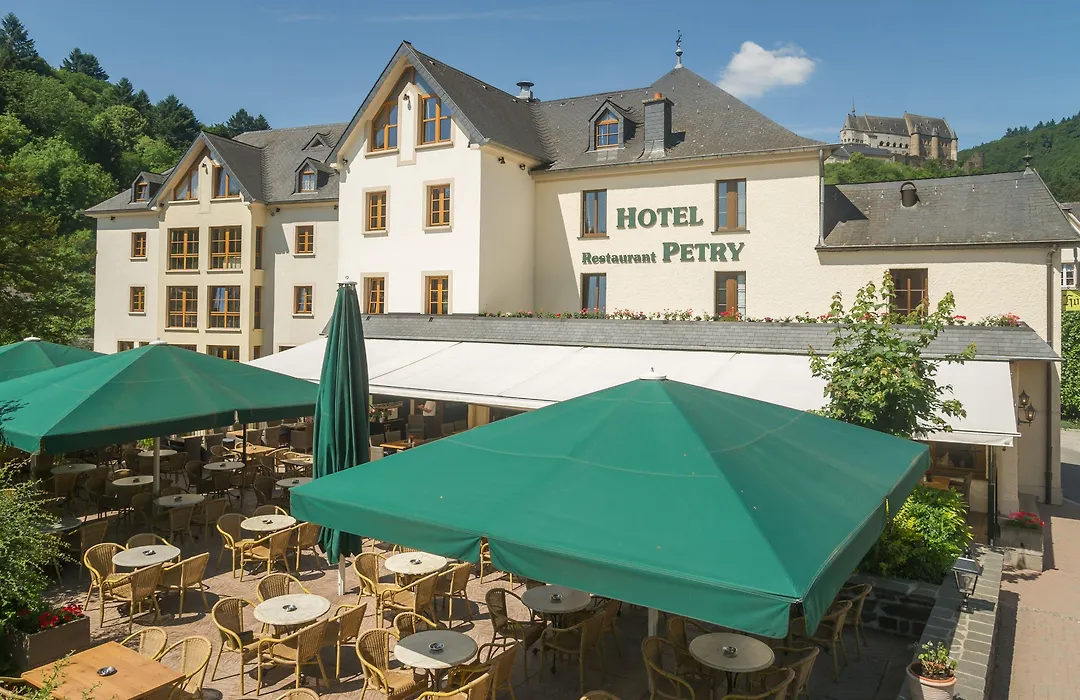 Logis Hotel-Restaurant Petry-1